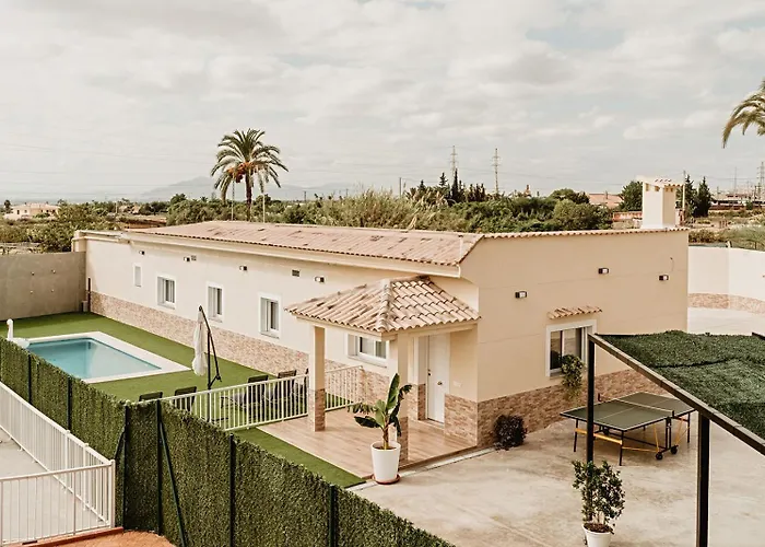 Alegre Villa Elche